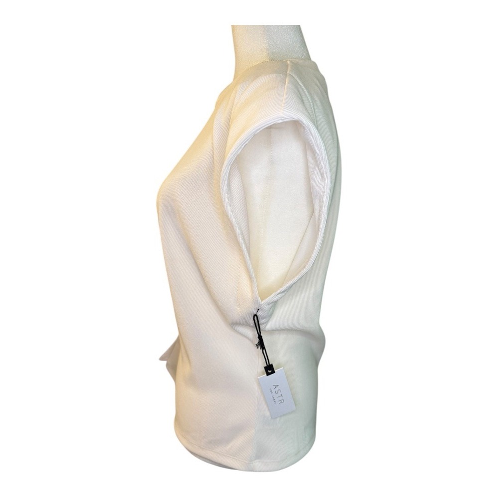 Astr White Textured Blouse - Picture 2 of 8